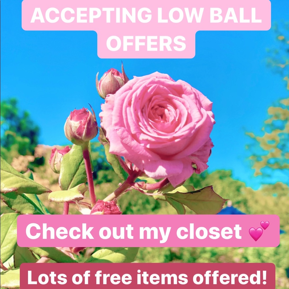 Bundle to save 💕 trying to clear out my closet!